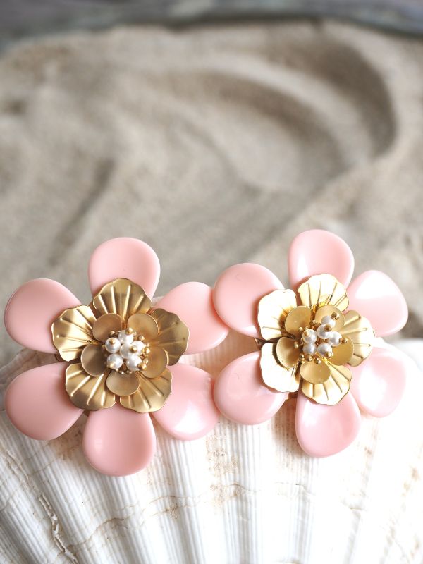 Brass stekers met hars en parels