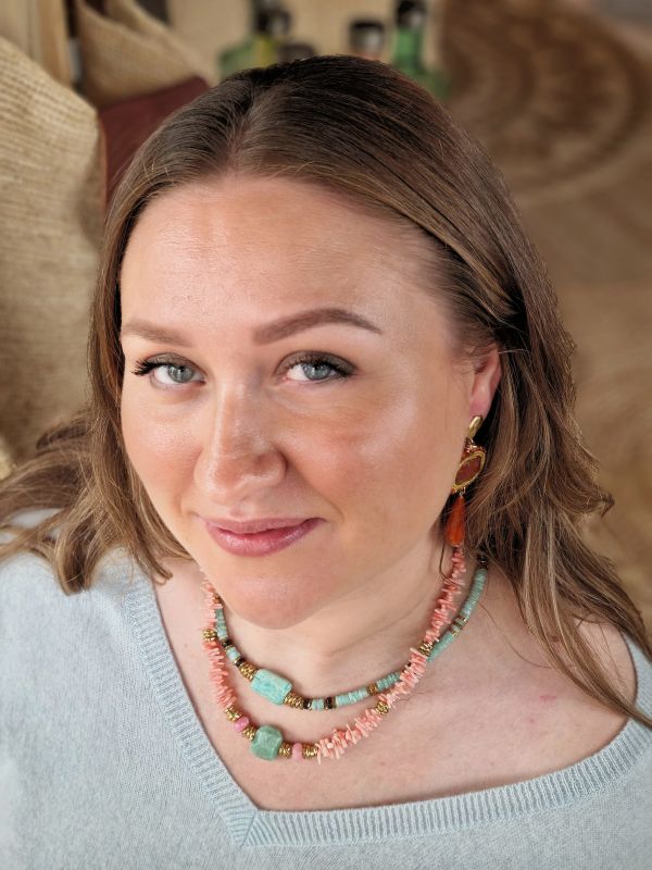 Amapietra ketting van zeebamboekoraal, amazoniet en rode jade